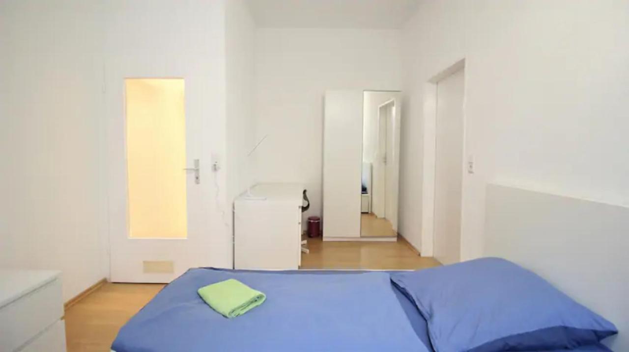 Privatzimmer Nahe Bahnhof Und City Würzburg Esterno foto