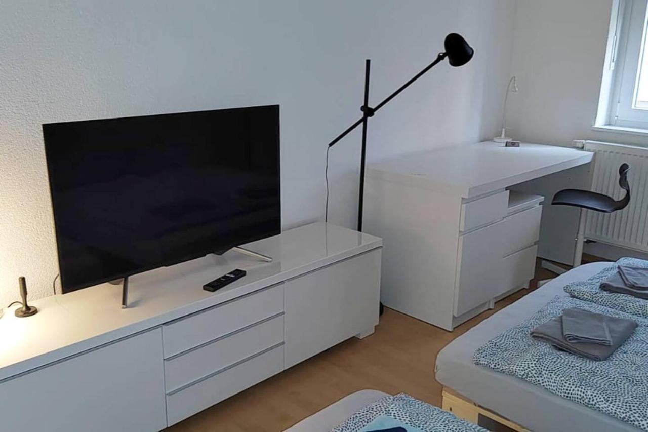 Privatzimmer Nahe Bahnhof Und City Würzburg Esterno foto