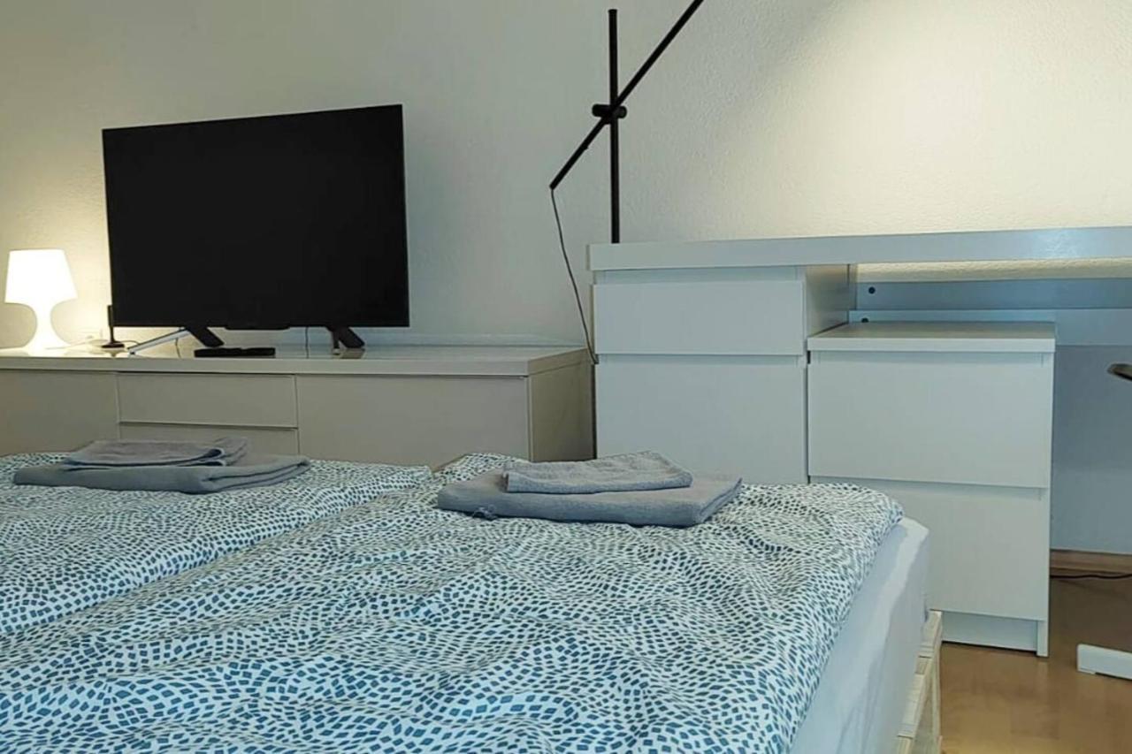 Privatzimmer Nahe Bahnhof Und City Würzburg Esterno foto