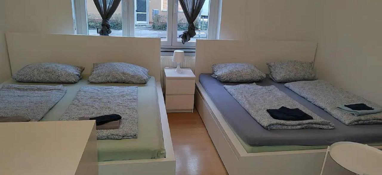 Privatzimmer Nahe Bahnhof Und City Würzburg Esterno foto