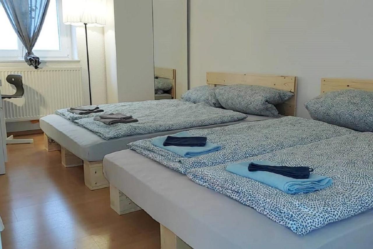 Privatzimmer Nahe Bahnhof Und City Würzburg Esterno foto